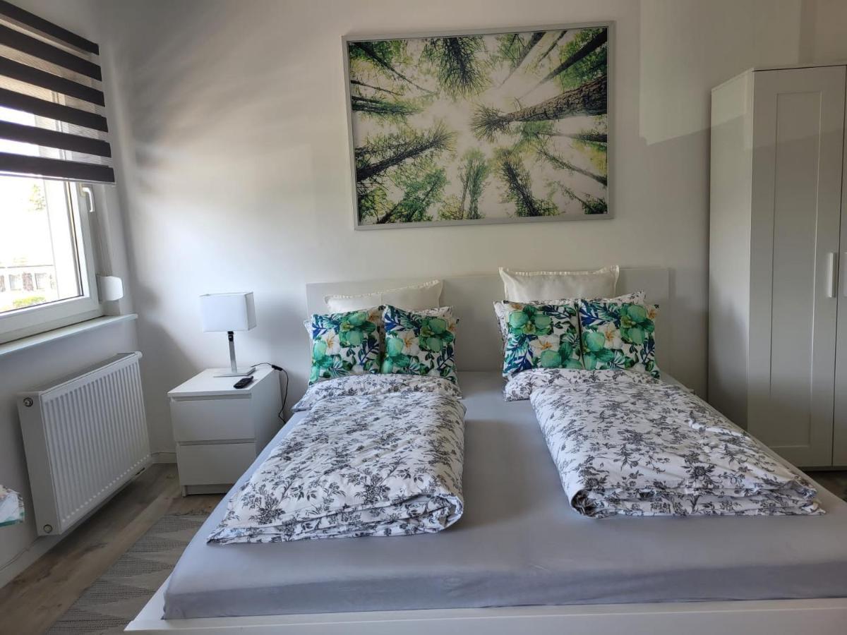 A Comfortable And Modern Newly Renovated *