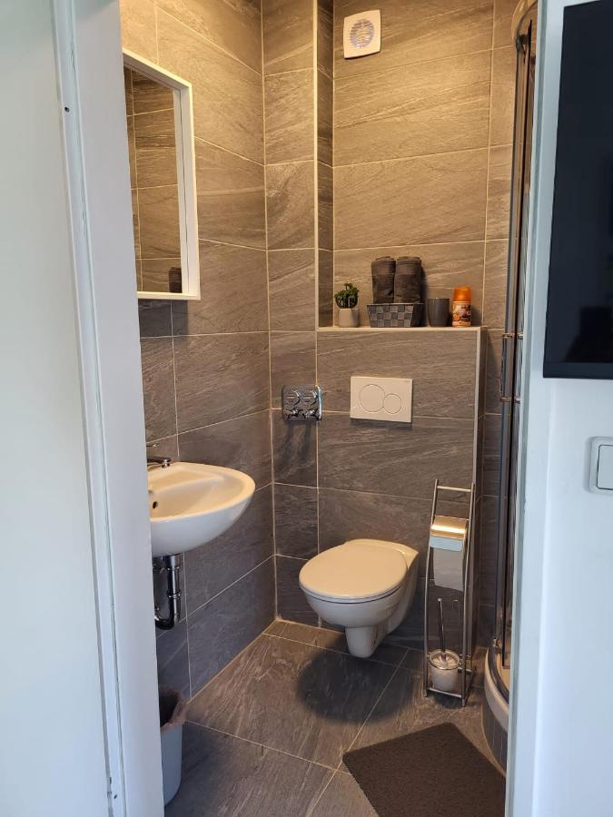 Apartment A Comfortable And Modern Newly Renovated